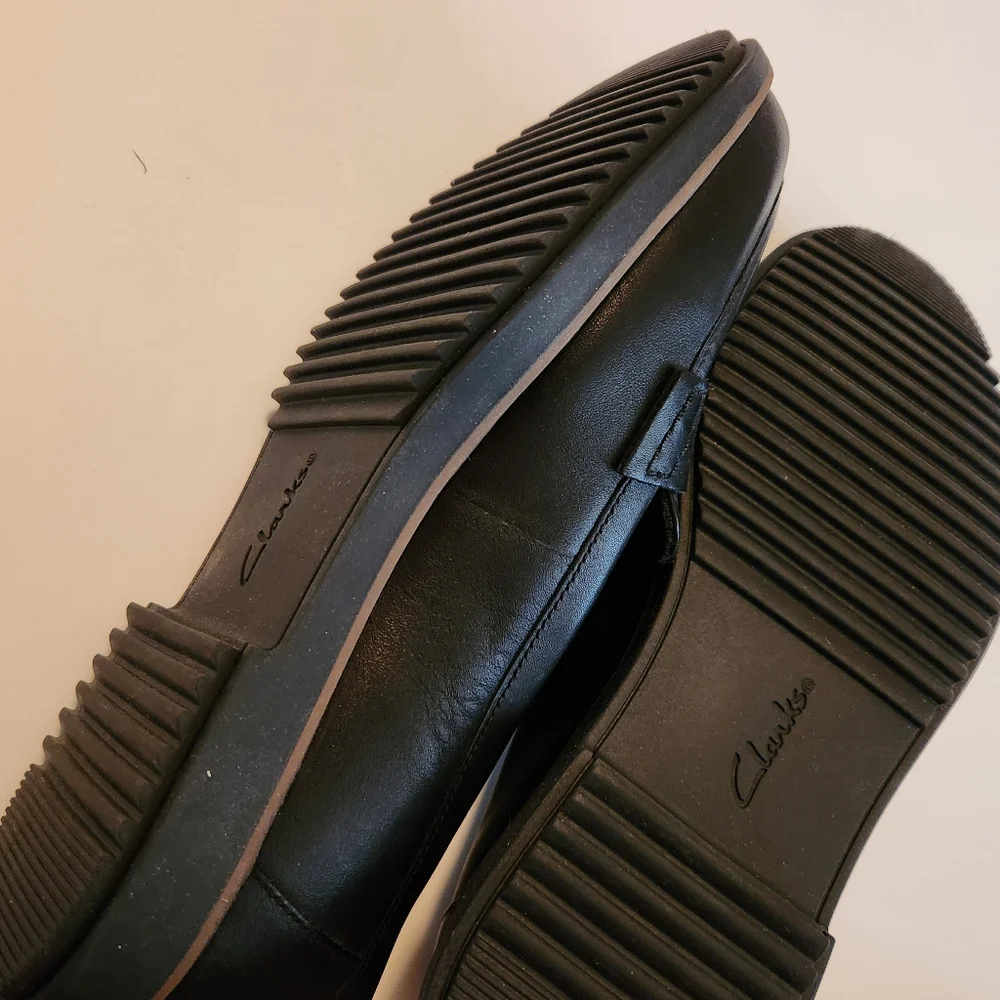 Black Clarks Women's Loafers